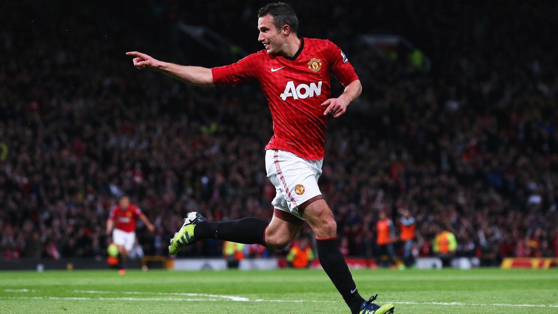 足坛震撼夜!四笔重磅交易同时引爆 红军甩掉亿元水货 米兰锁定第四强援 马竞到嘴边猎物遭截胡