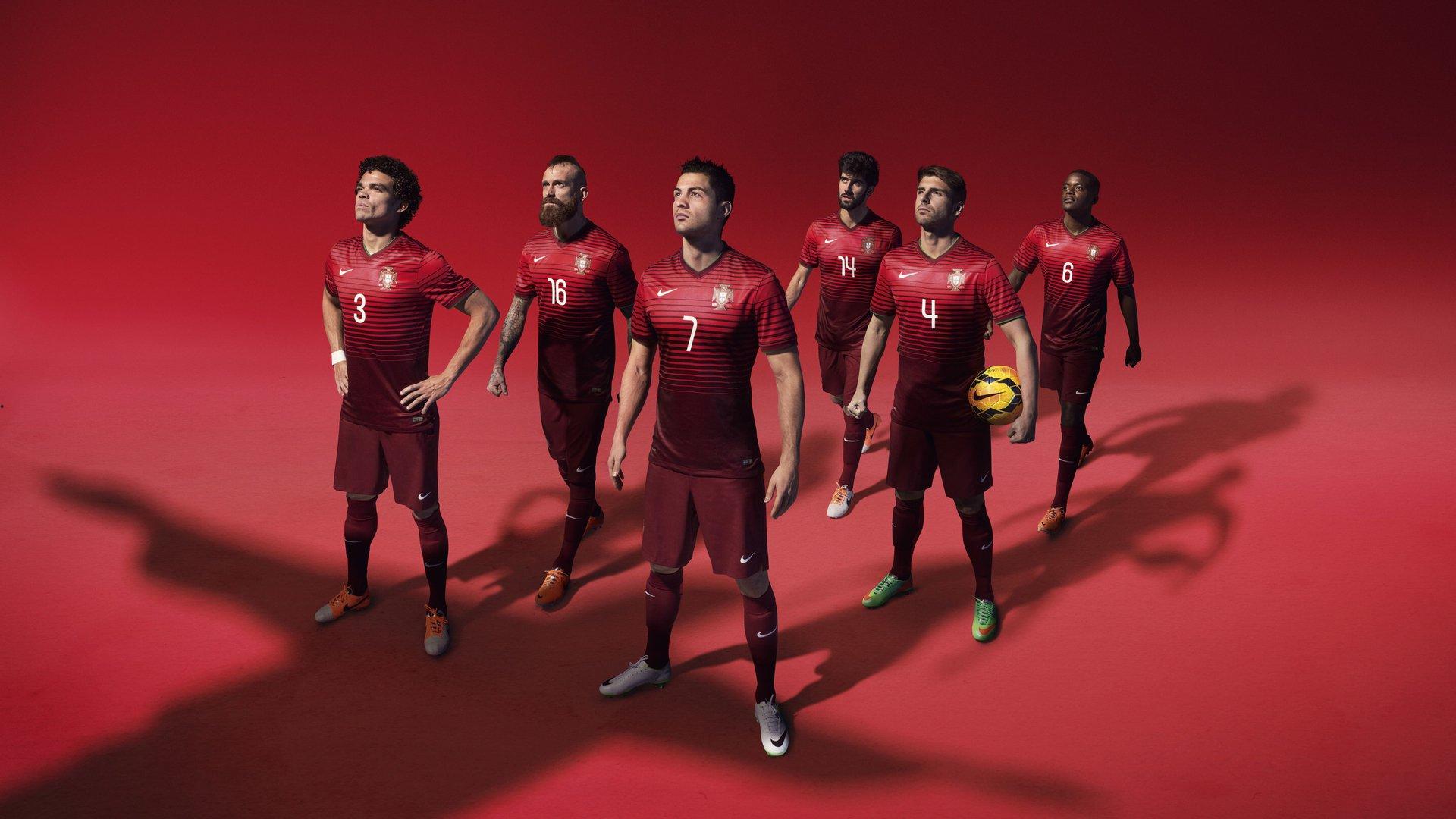 体坛热搜，齐达内三度拂袖而去，皇马帅位背后的权力博弈